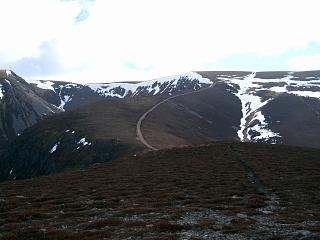 The track E up Mullach Clach a'Bhlair from Meall nan Sleac.