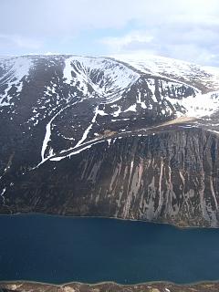 The path up the western slopes of Braeriach and L. Einich.