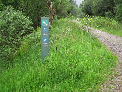 Beinn a' Bheithir Sign Post.