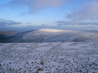 The W side of Sgairneach Mhor from Beinn Udlamain