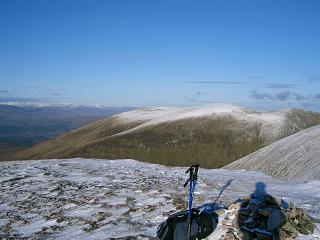 The path up Sron a'Choire Ghairbh.