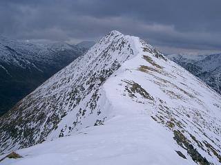 The ridge E to Faochag